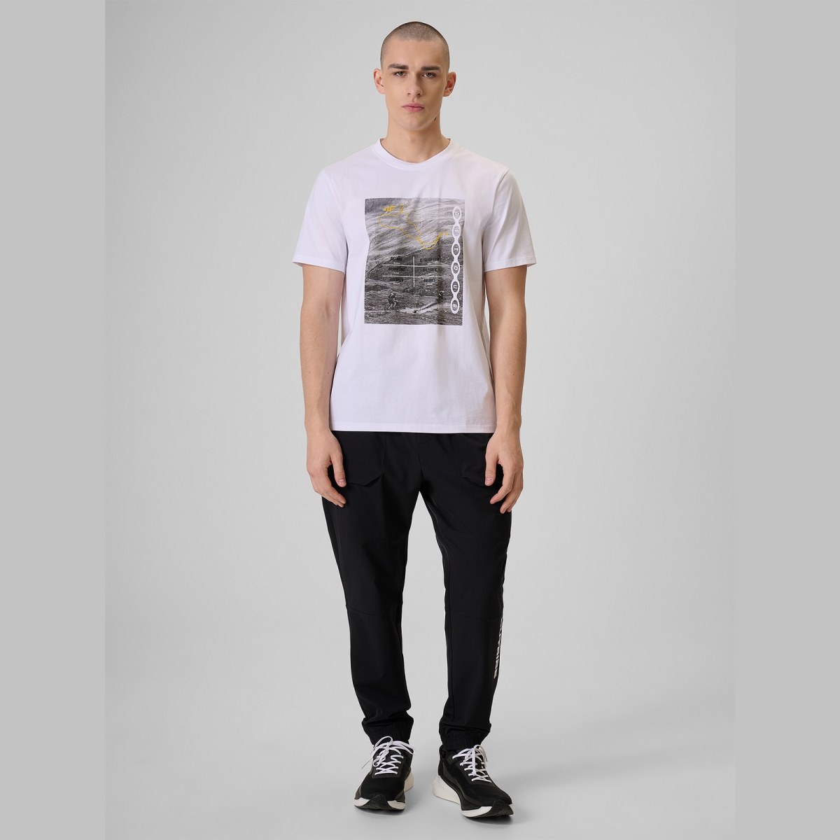 T-shirt regular s potlačou pánsky - biely · záber 2