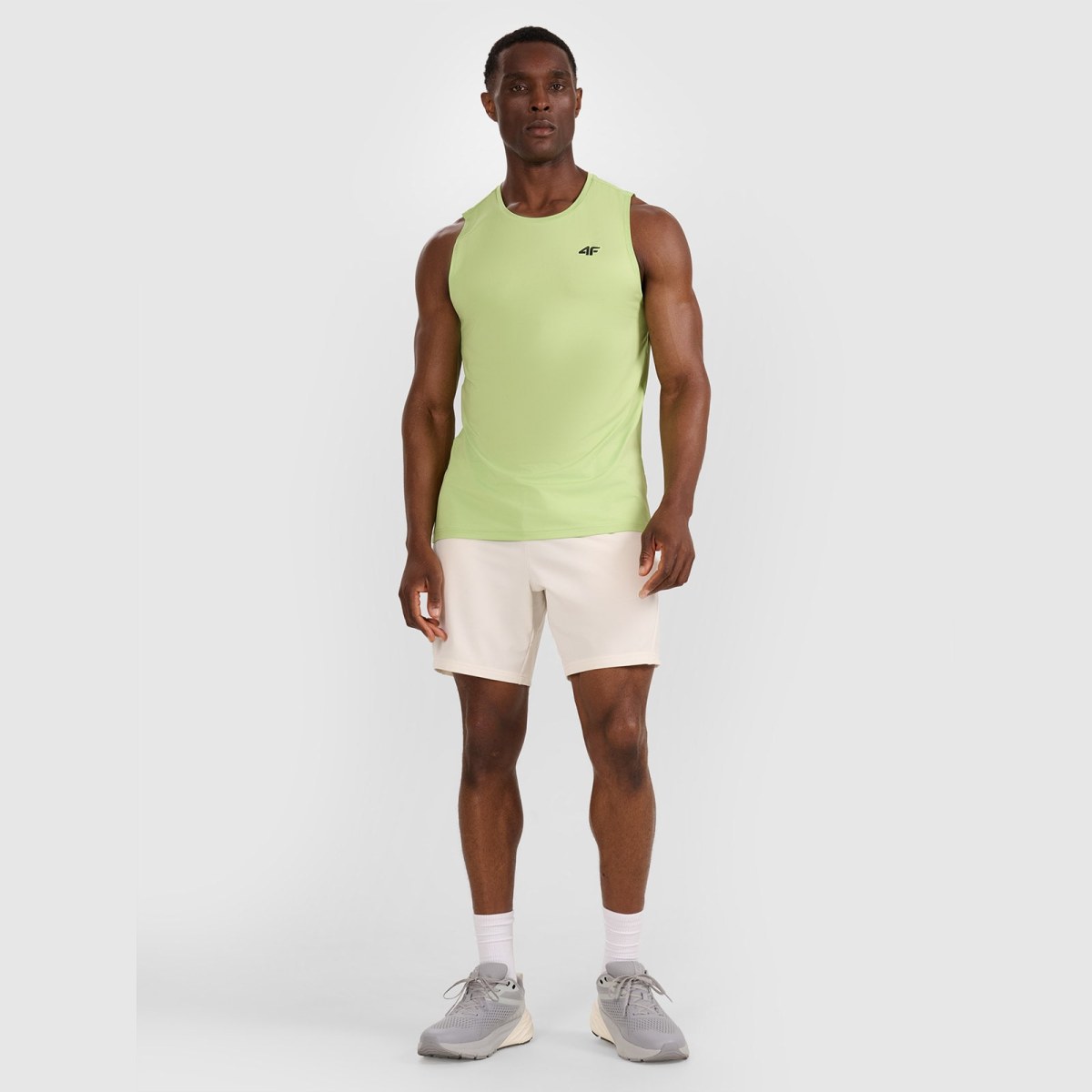 Tréningový rýchloschnúci pánsky tank top - zelený · záber 2