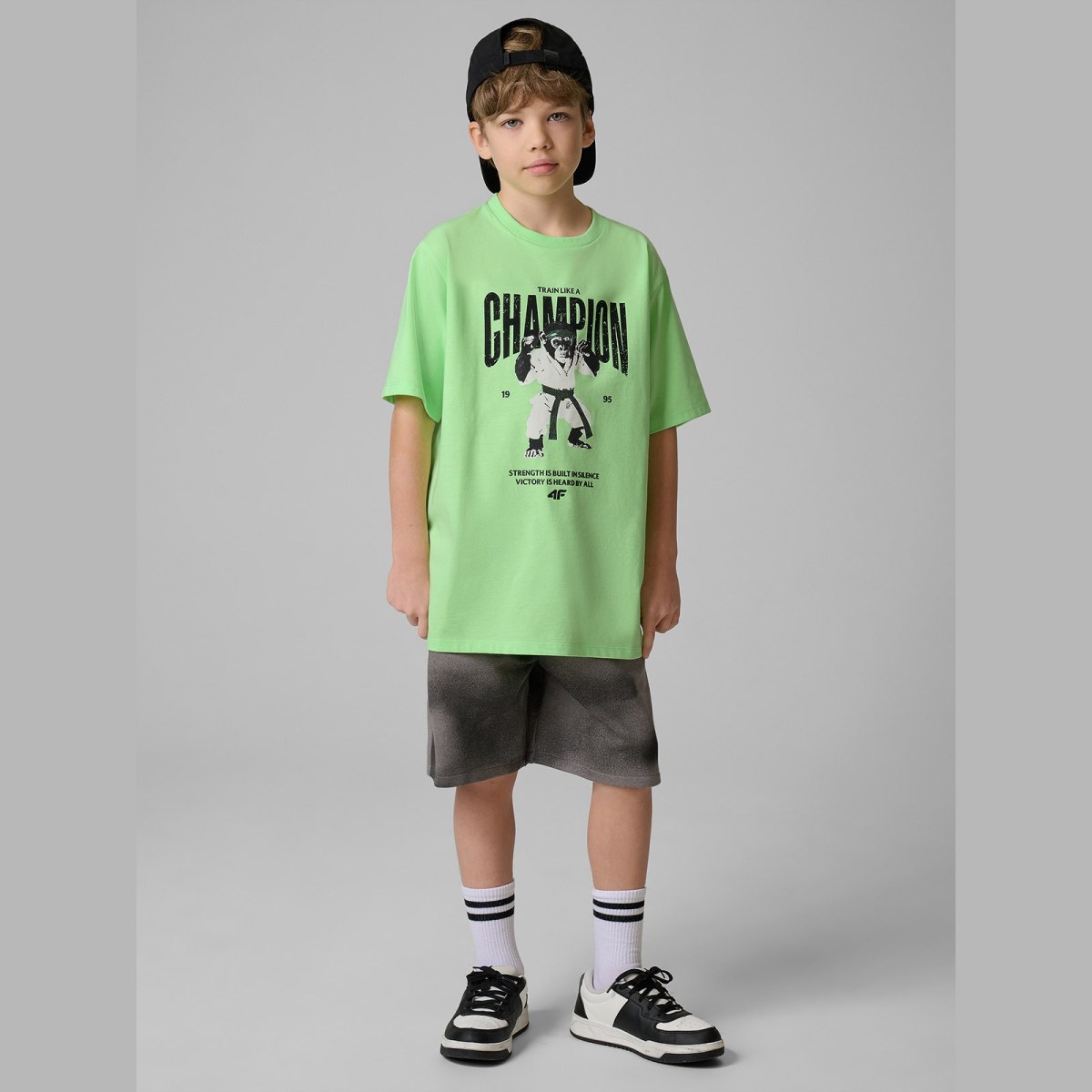 T-shirt loose s potlačou chlapčenský - zelený · záber 2