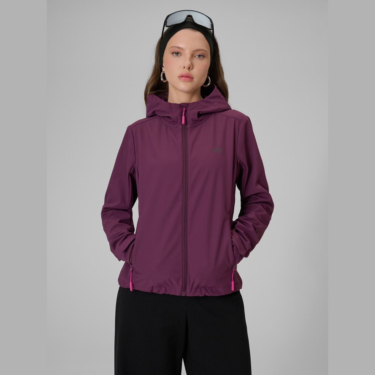 Softshellová bunda vetruodolná membrána 5000 dámska - fialová · záber 1