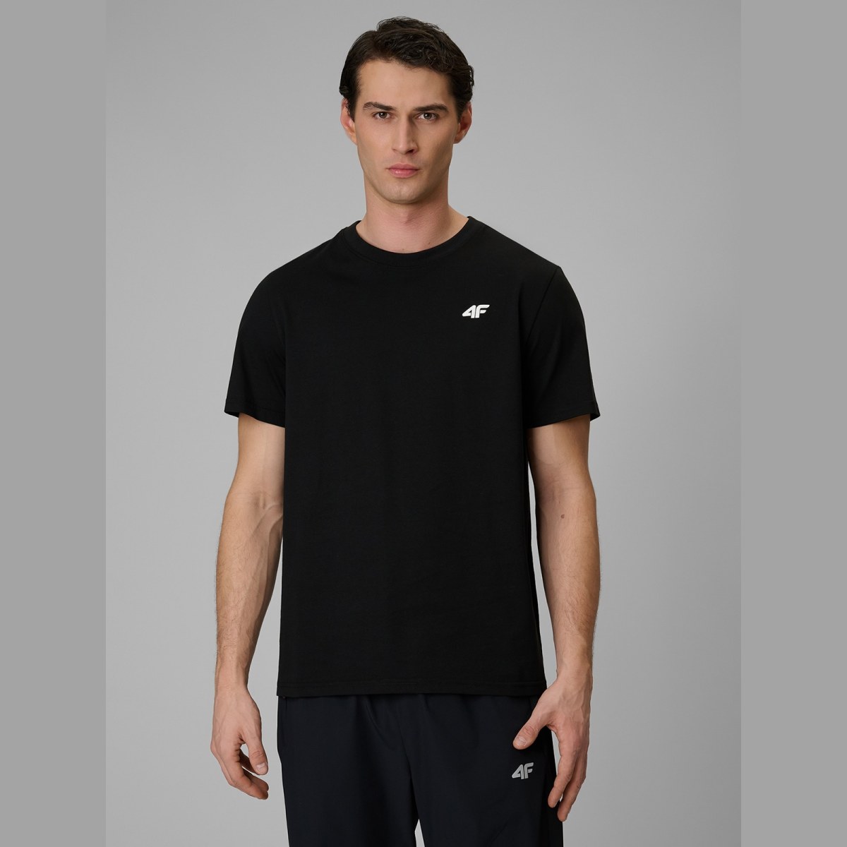 T-shirt regular hladký pánsky (3-pack) - čierny · záber 1