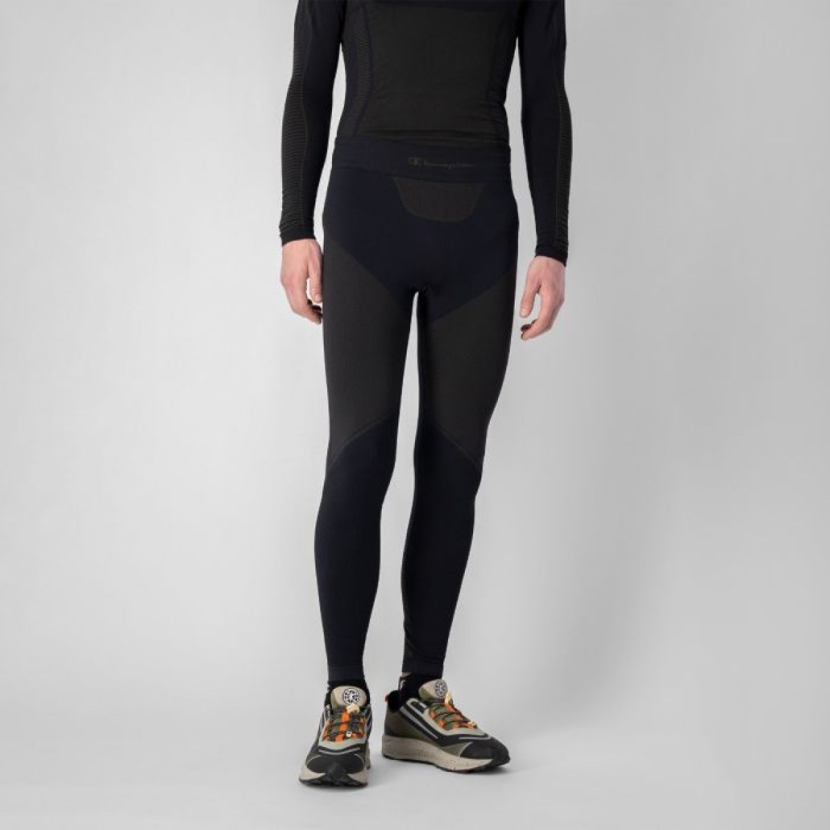 Champion Športové legíny Base Layer Thermo Black S/MS/M · záber 1