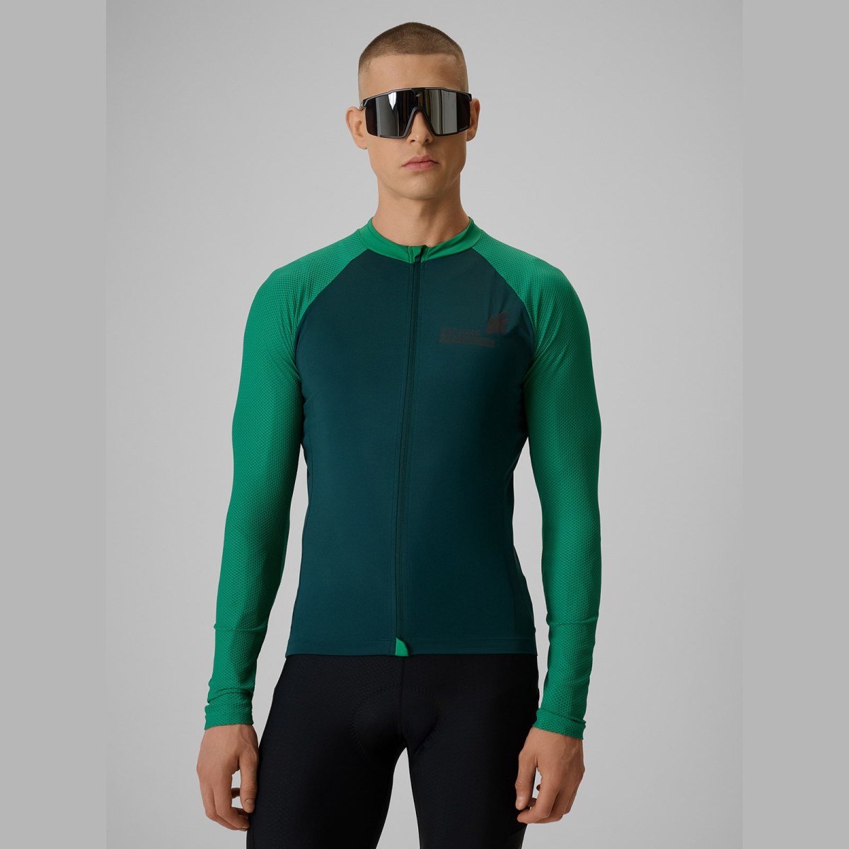 Pánsky cyklistický dres s dlhým rukávom s ochranou UPF50+ - zelený · záber 1