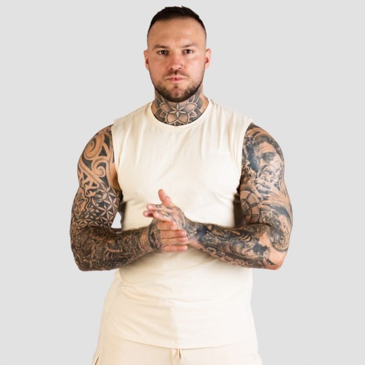 GymBeam Tielko TRN Sand SS · záber 1
