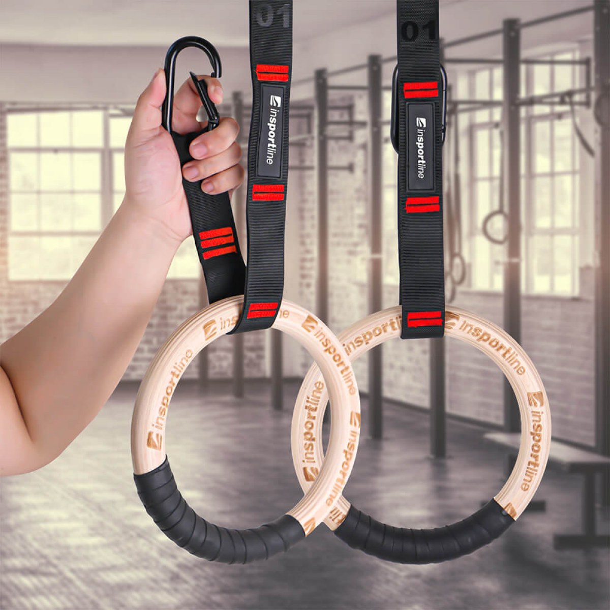 Drevené gymnastické kruhy inSPORTline Suspe II · záber 1