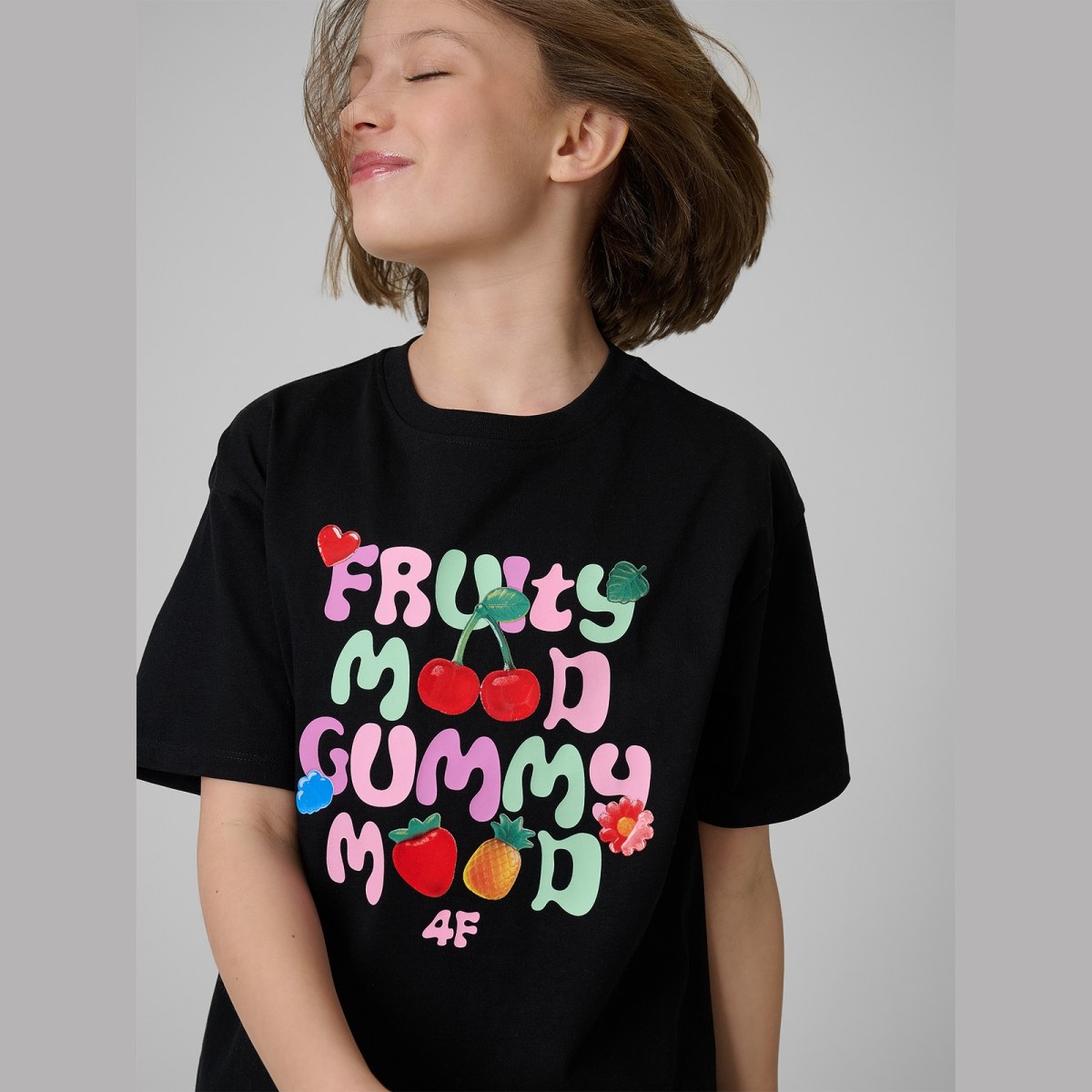 T-shirt loose s potlačou dievčenský - čierny · záber 3