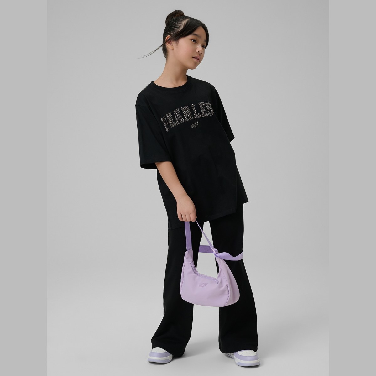 T-shirt loose s potlačou dievčenský - čierny · záber 6