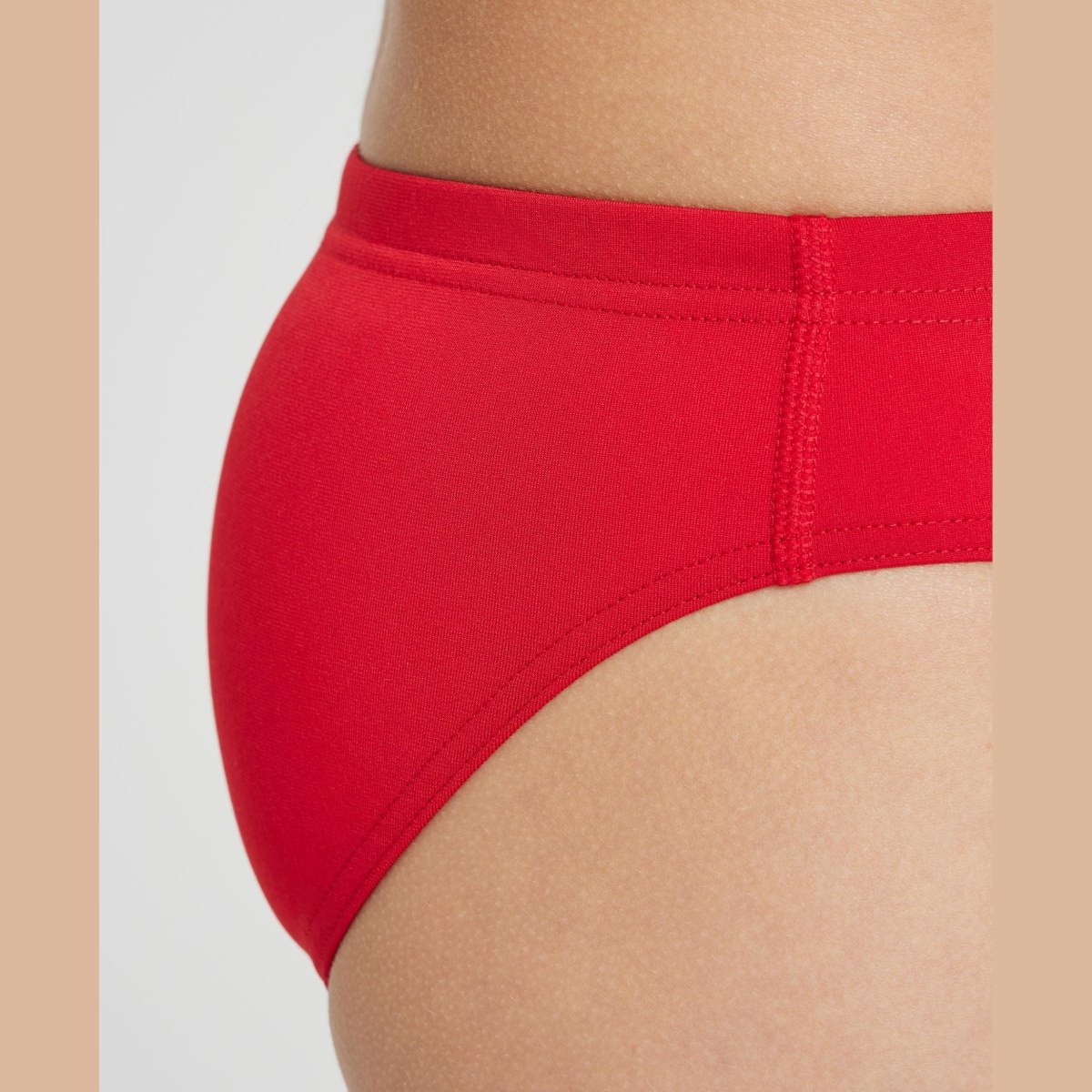 Arena Team Swim Brief Solid Boys - Veľkosť: 152 | Farba: Červená · záber 4
