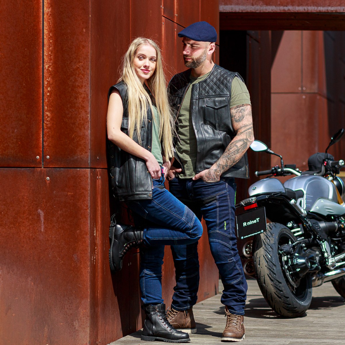 Kožená moto vesta W-TEC Losango - Veľkosť: S · záber 2