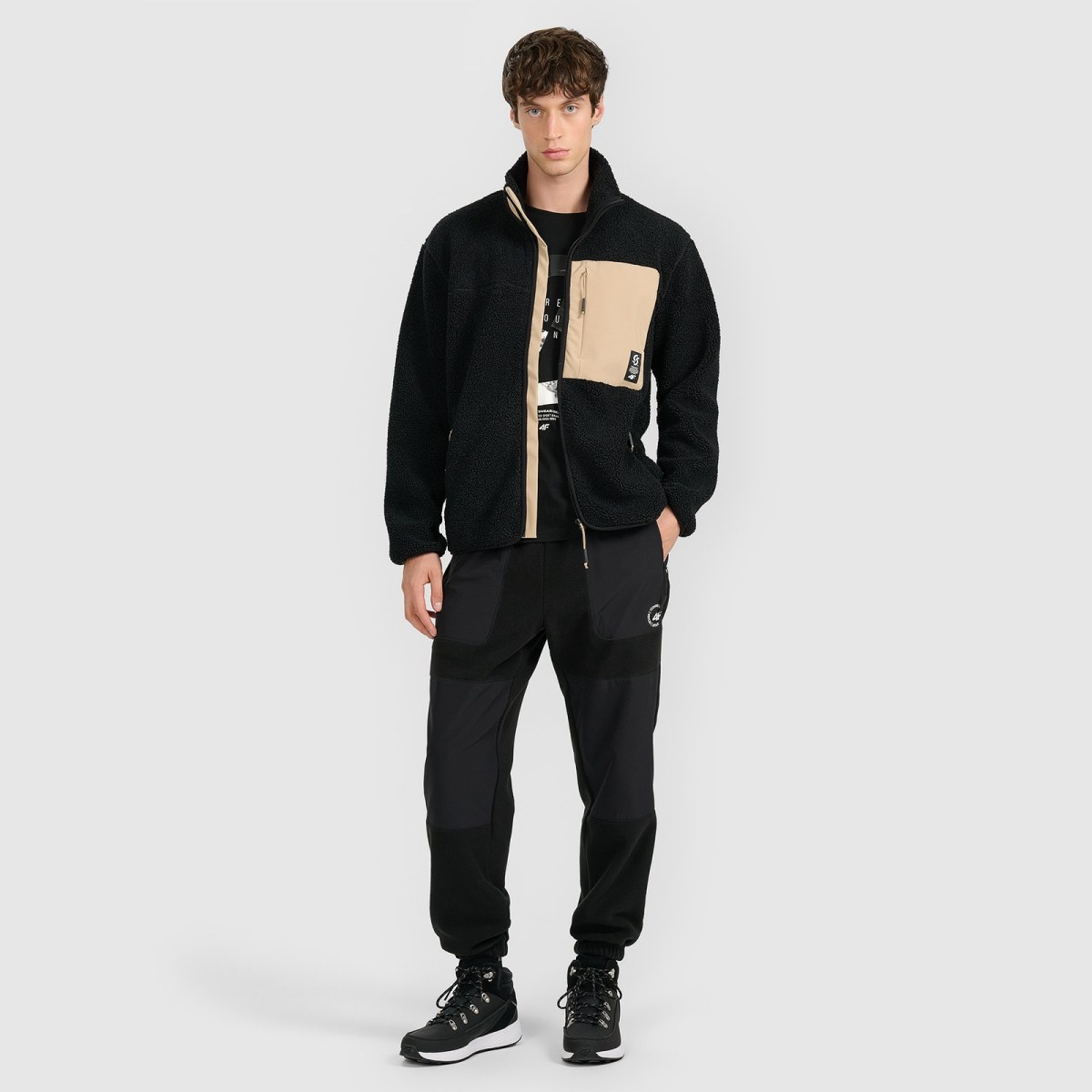 Pánsky sherpa polar regular so stojačikom - čierny · záber 2