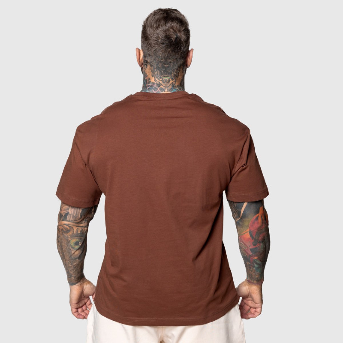 Oversized tričko Iron Aesthetics 3D, hnedé · záber 3