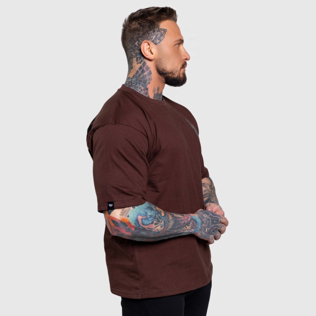 Oversize tričko Iron Aesthetics College, hnedé · záber 4