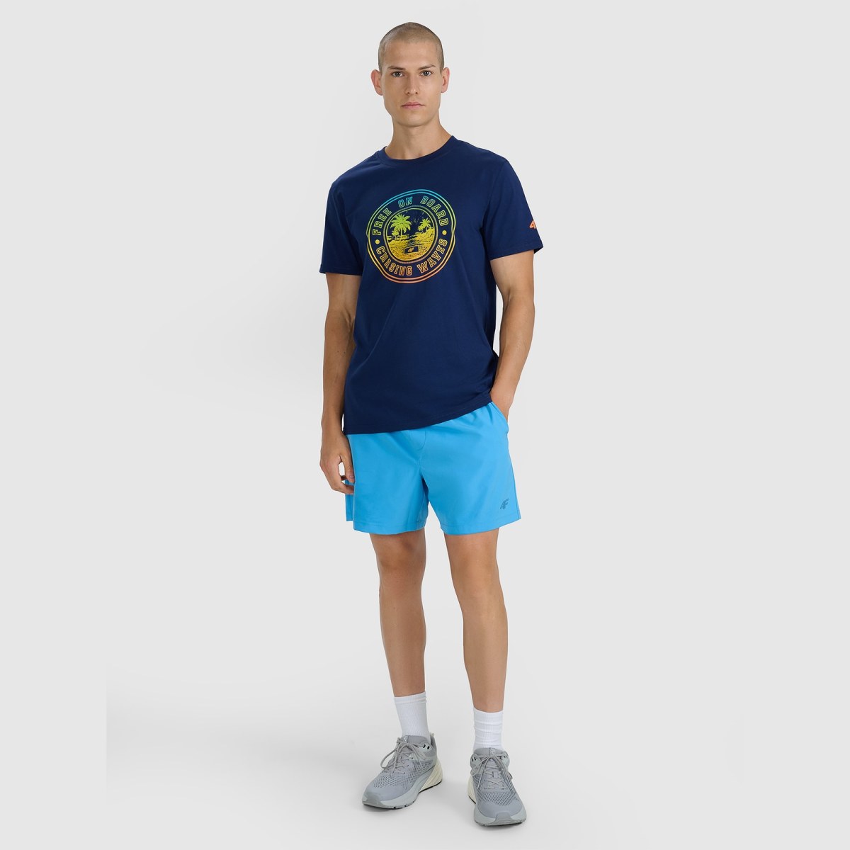 T-shirt regular s potlačou pánsky - tmavomodrý · záber 2