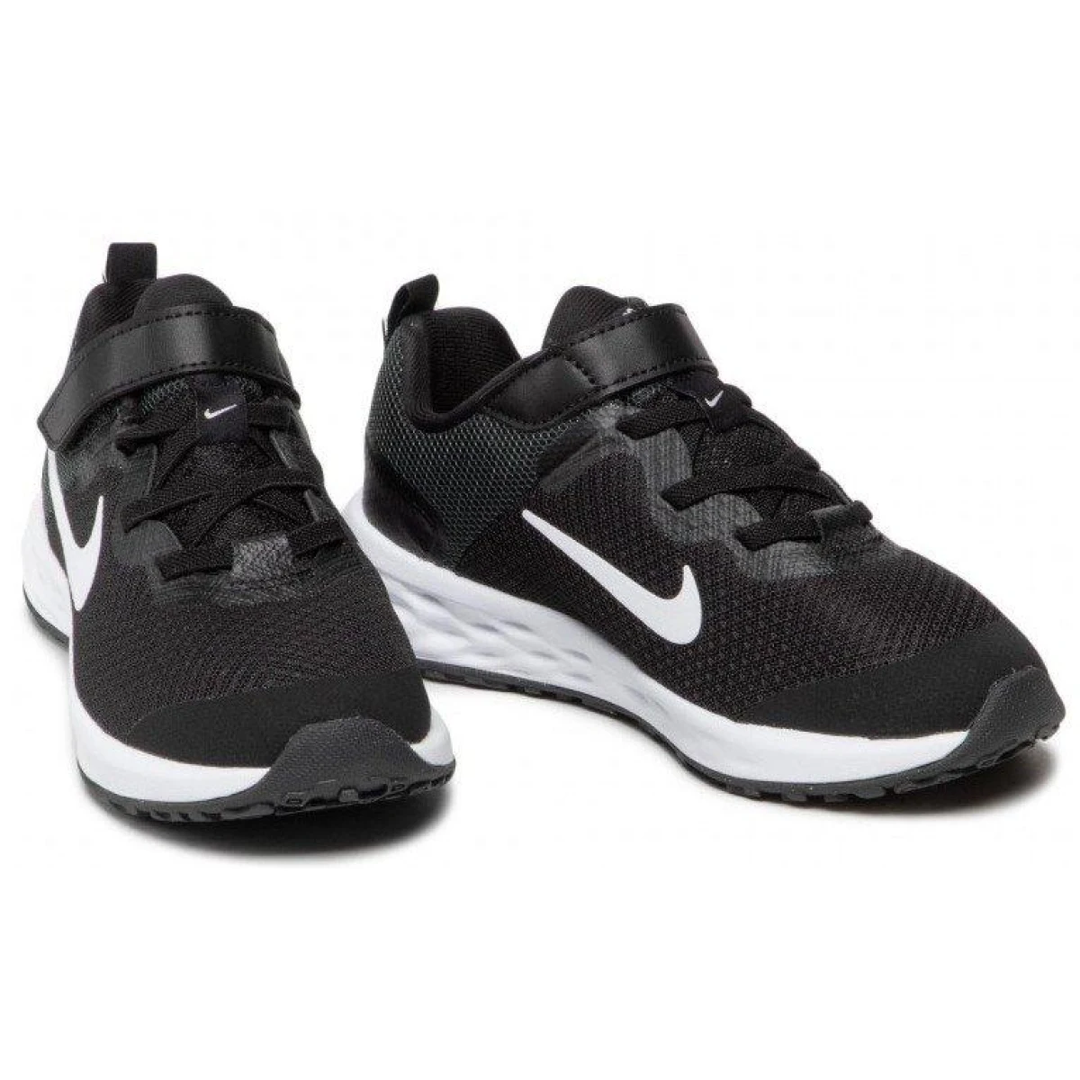 Nike Revolution 6 Younger Kids - Veľkosť: 28,5 | Farba: Čierna · záber 5