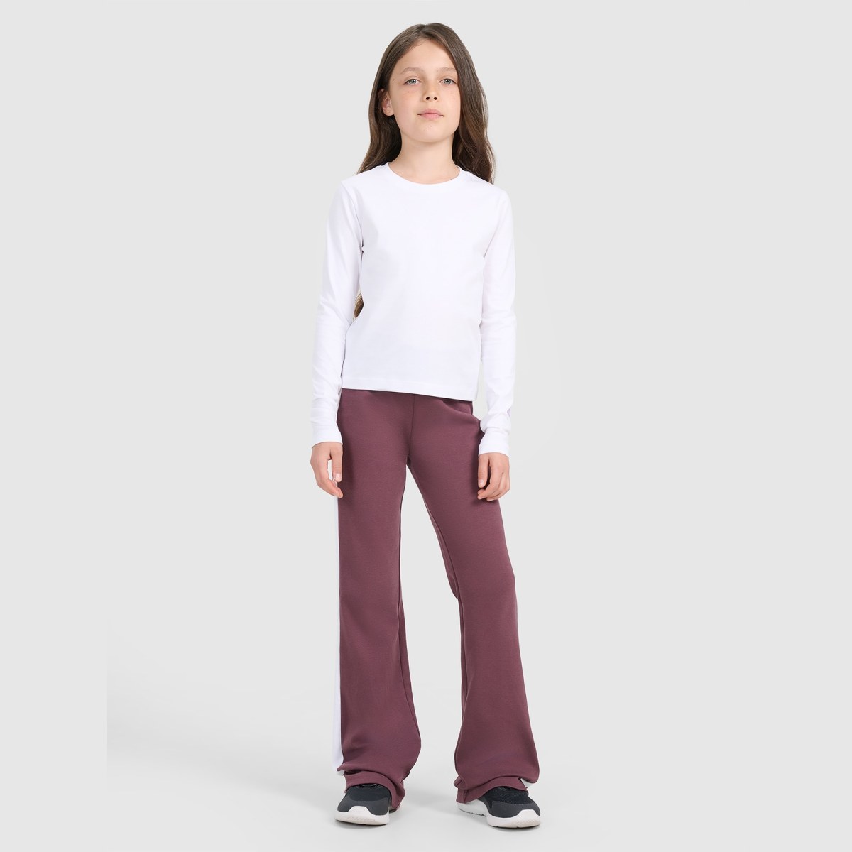 Dievčenský slim hladký longsleeve - biely · záber 2