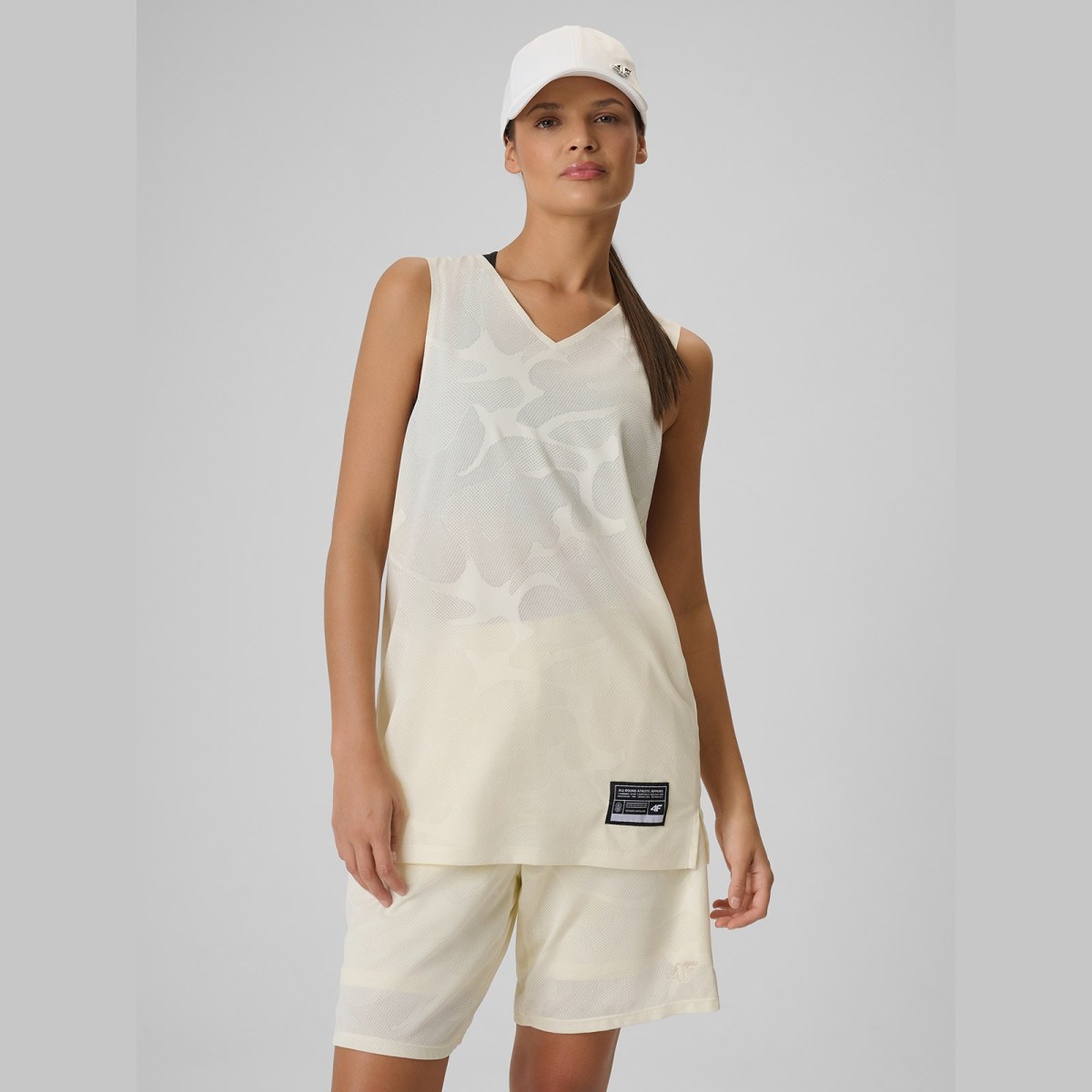Loose basketbalové tričko rýchloschnúce unisex - biele · záber 2