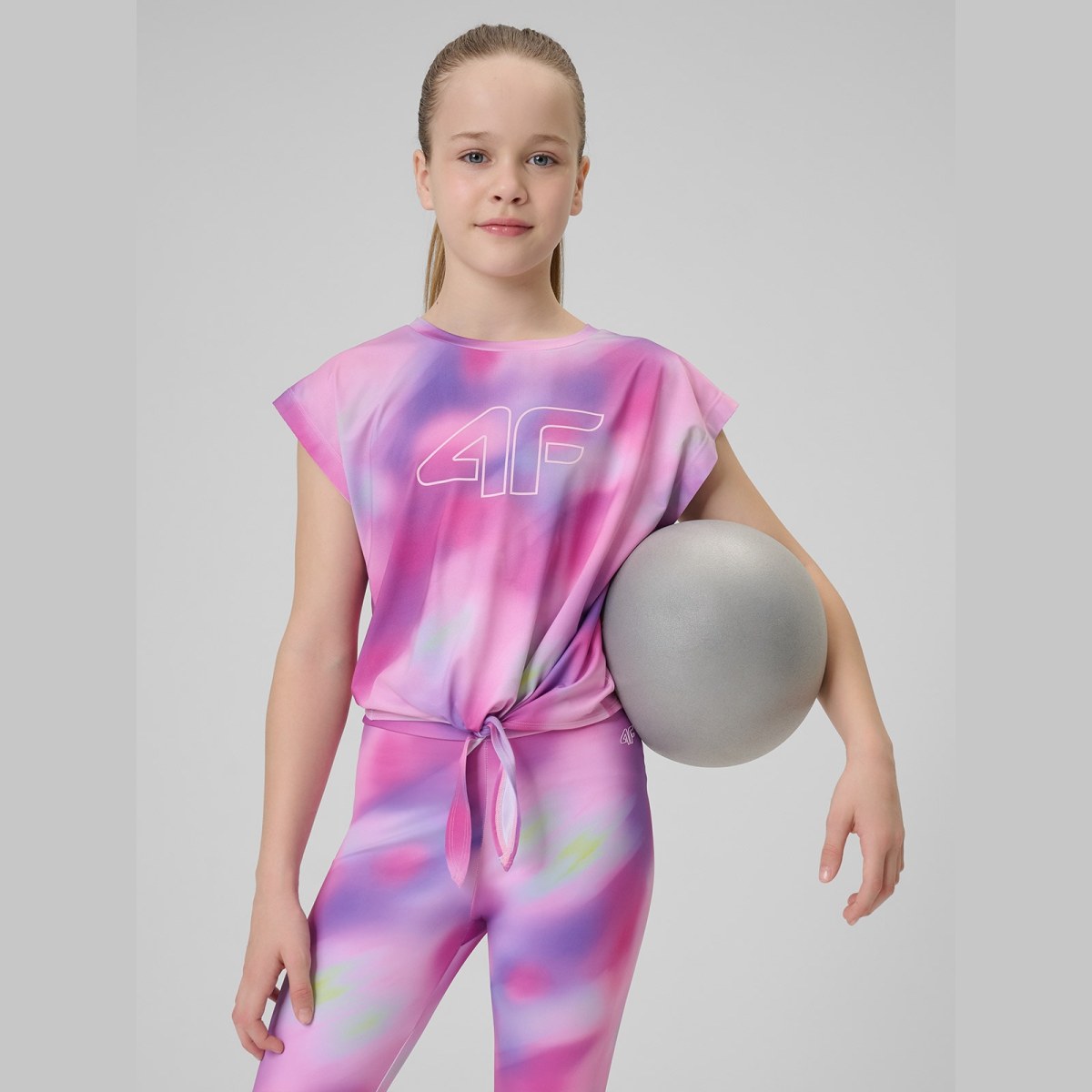 Dievčenský rýchloschnúci športový crop-top - multicolor · záber 1
