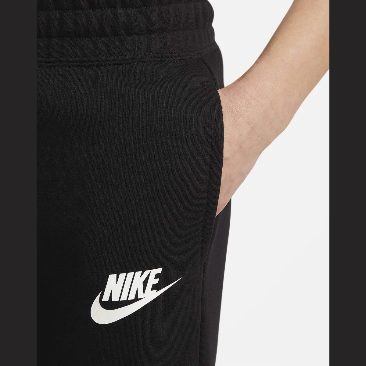 Nike Sportswear Club Trousers Older Girls - Veľkosť: S · záber 4