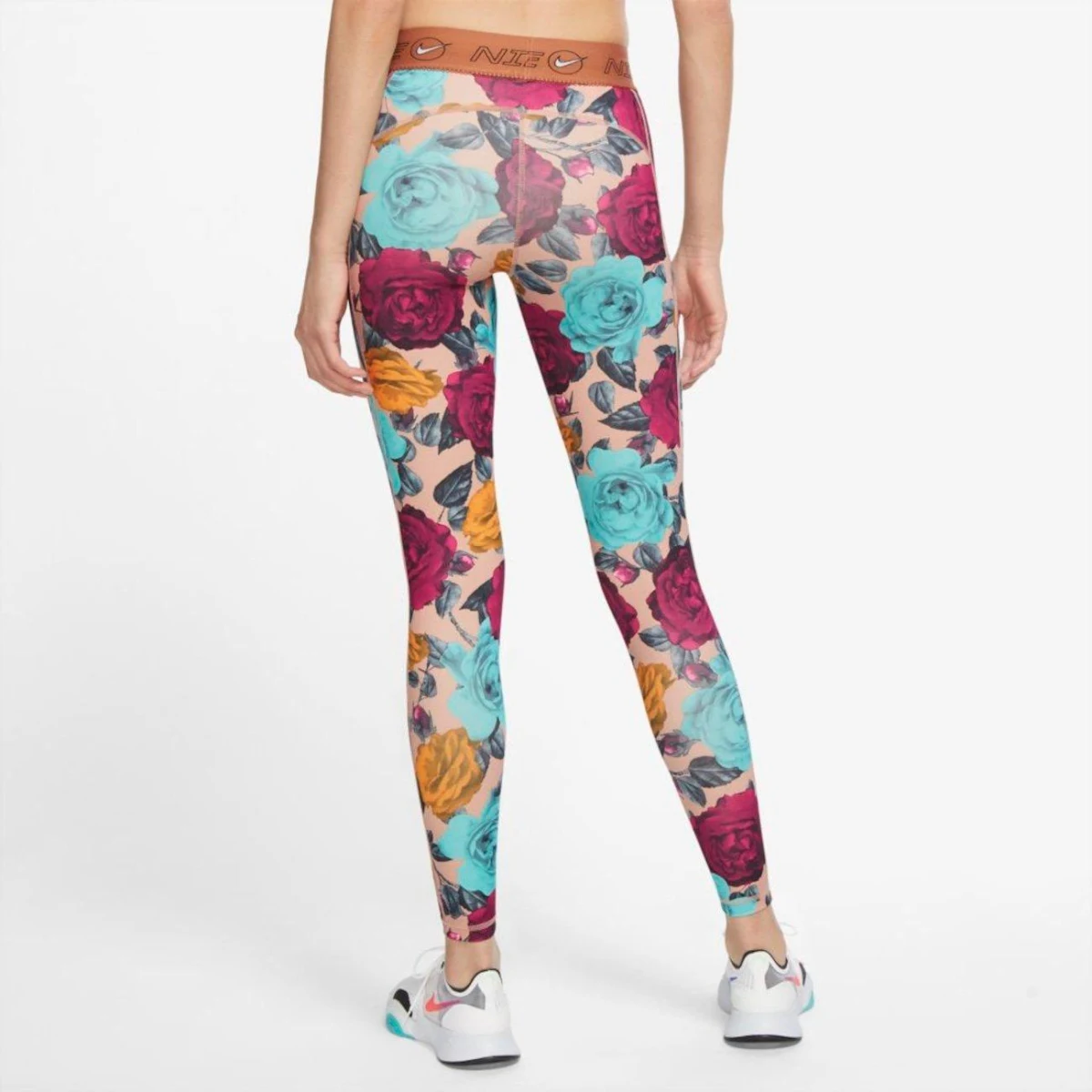 Nike Dri-fit Icon Clash W - Veľkosť: S · záber 4