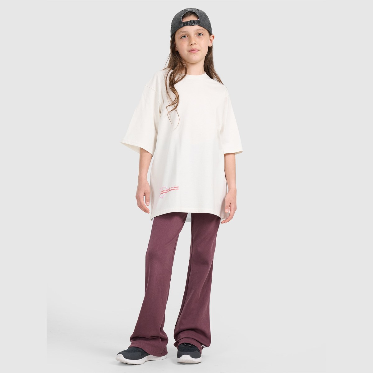 T-shirt oversize s potlačou dievčenský - biely · záber 4