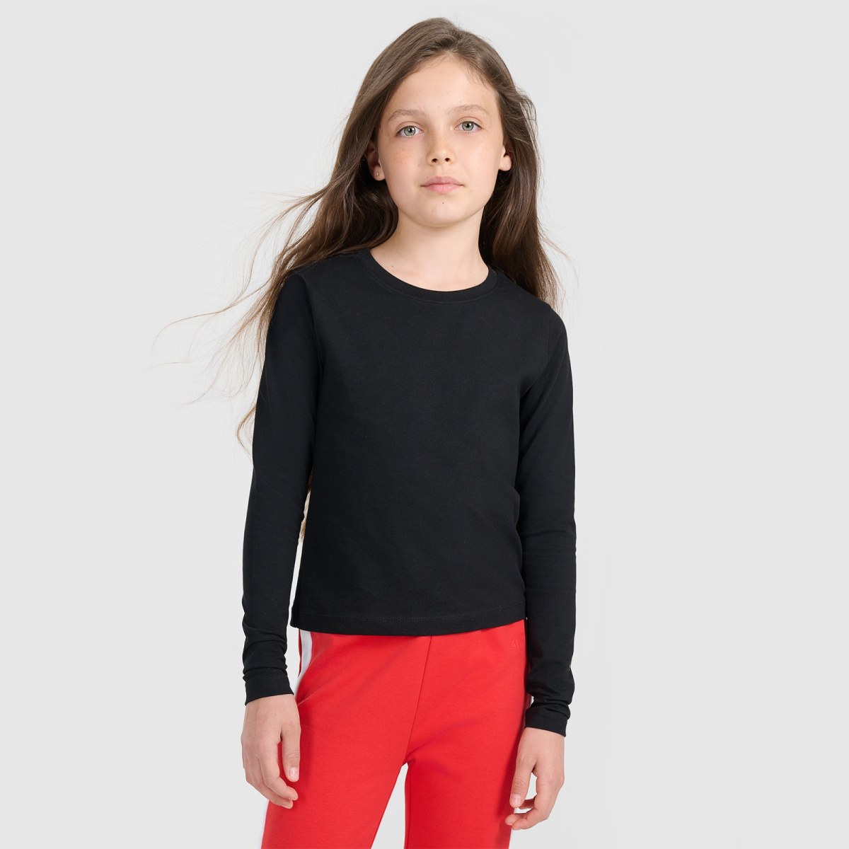 Dievčenský slim hladký longsleeve - čierny · záber 1