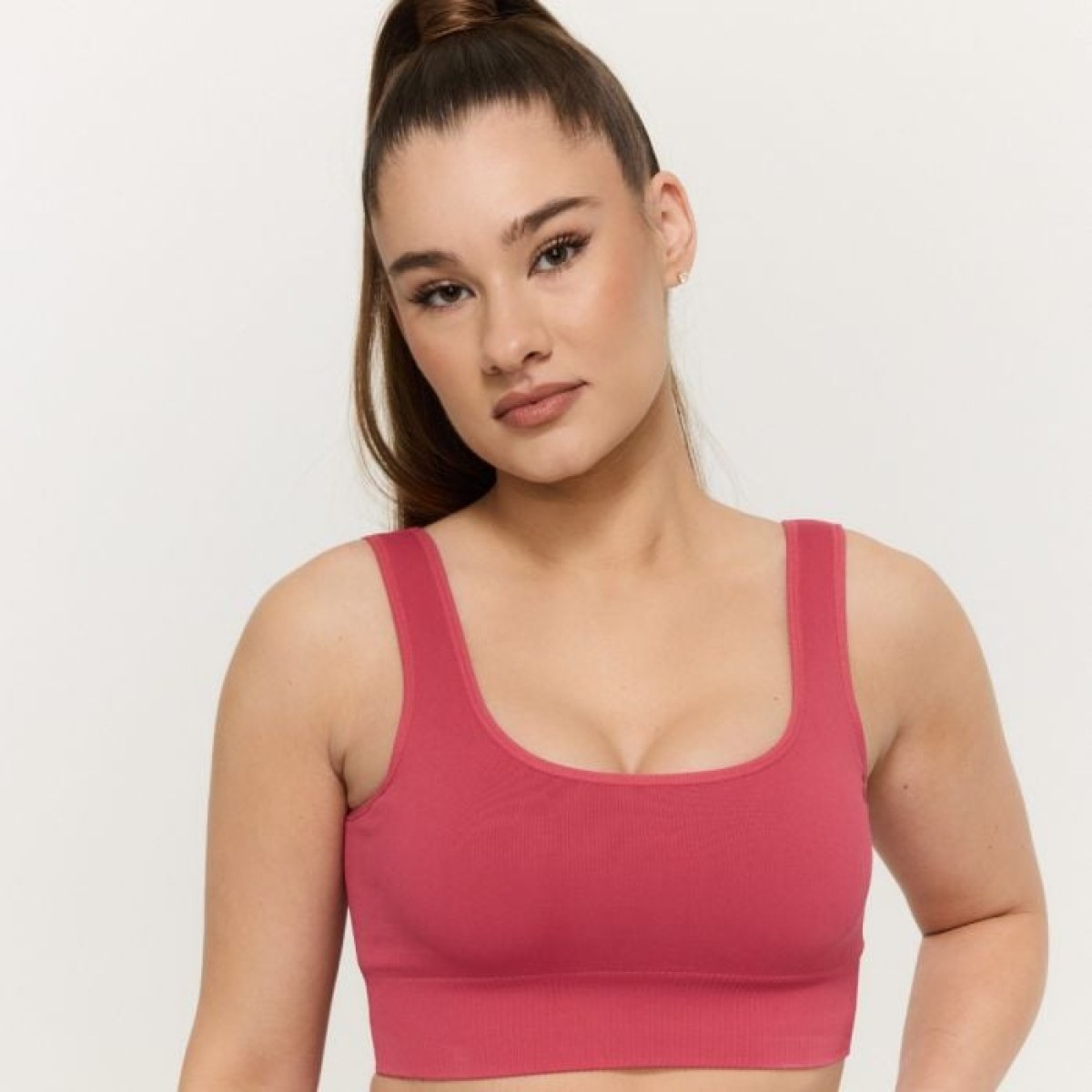 GymBeam Podprsenka Bralette GymBabe Bloom M · záber 1