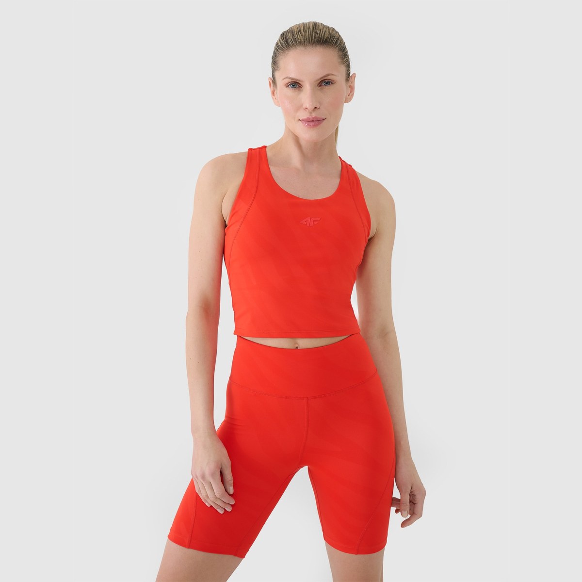 Dámsky rýchloschnúci tréningový crop top - červený · záber 1