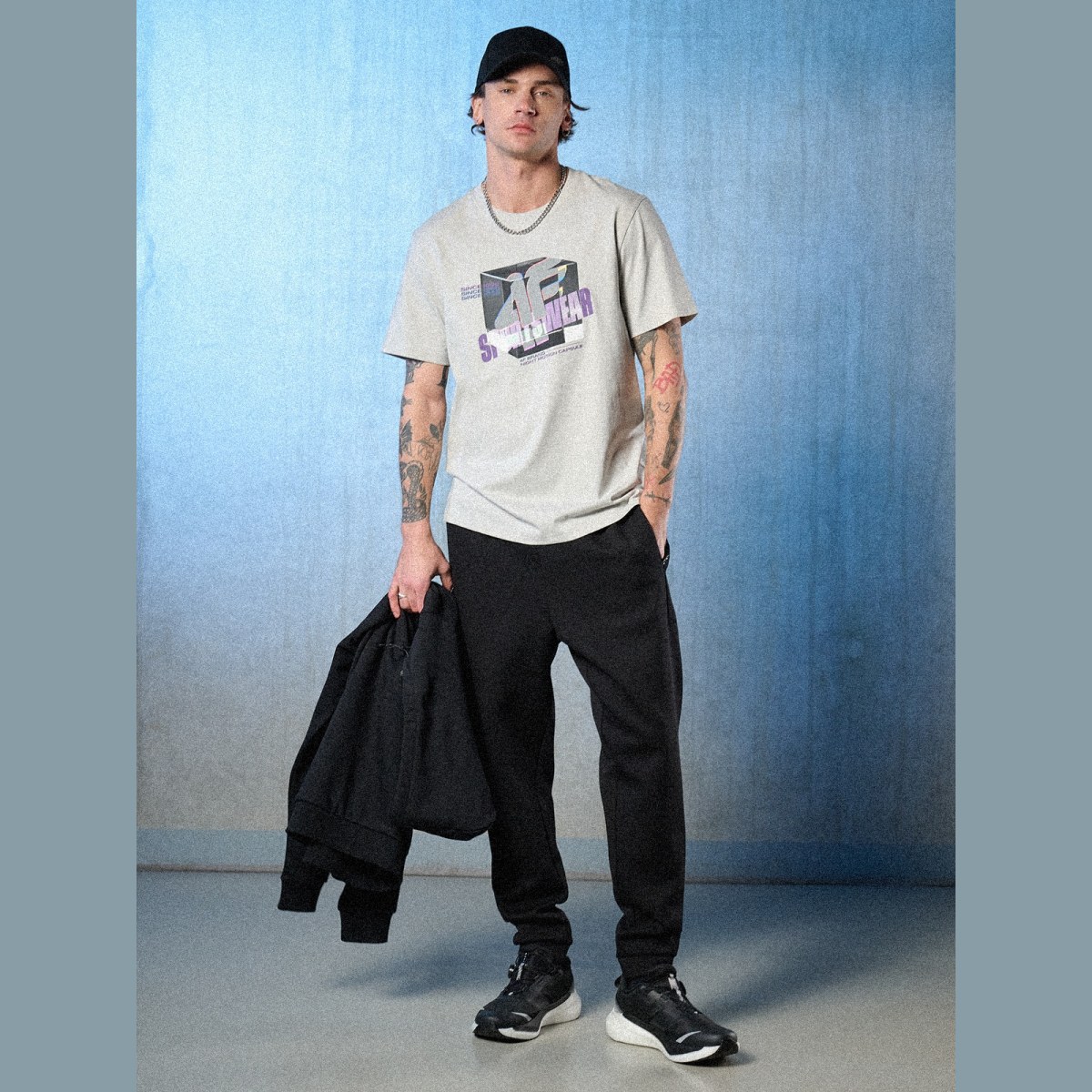 T-shirt regular s potlačou pánsky - sivý · záber 2