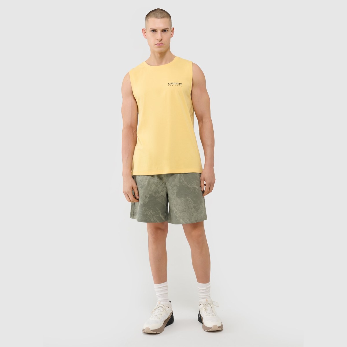 Pánsky oversize tank top - žltý · záber 2