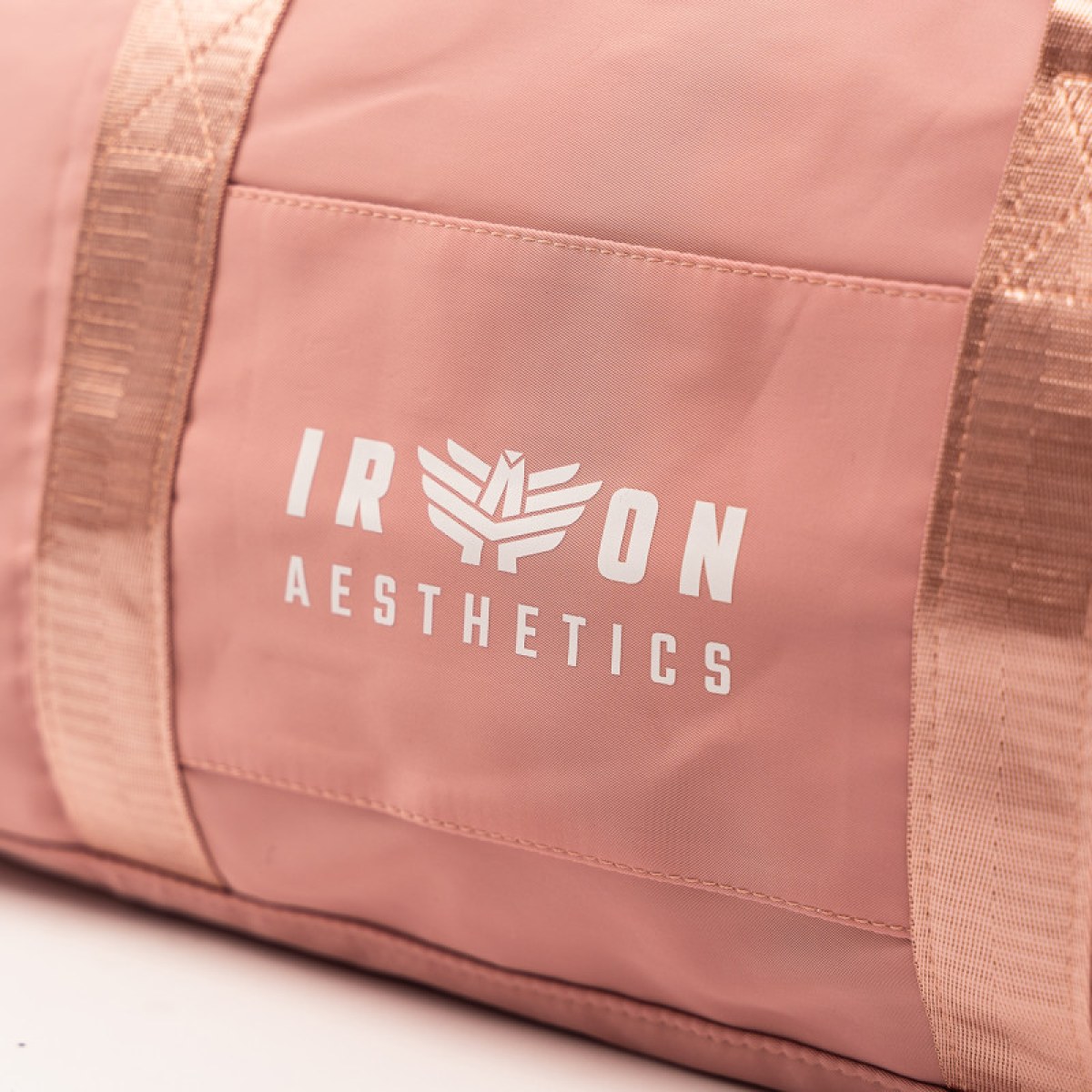 Športová taška Iron Aesthetics Trainer, ružová · záber 4