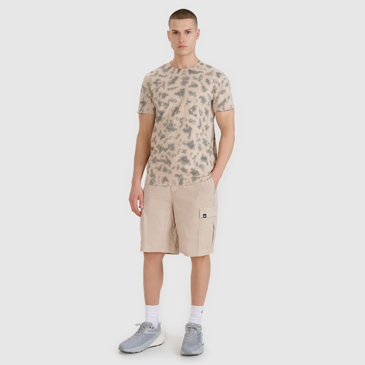 Pánske casual cargo šortky - béžové · záber 1