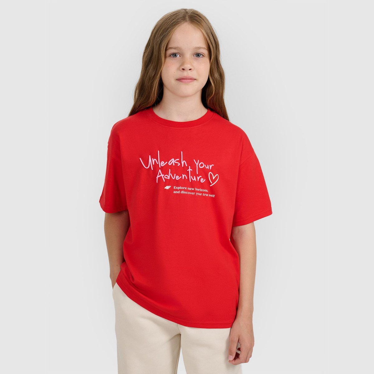 T-shirt regular s potlačou dievčenský - červený · záber 1