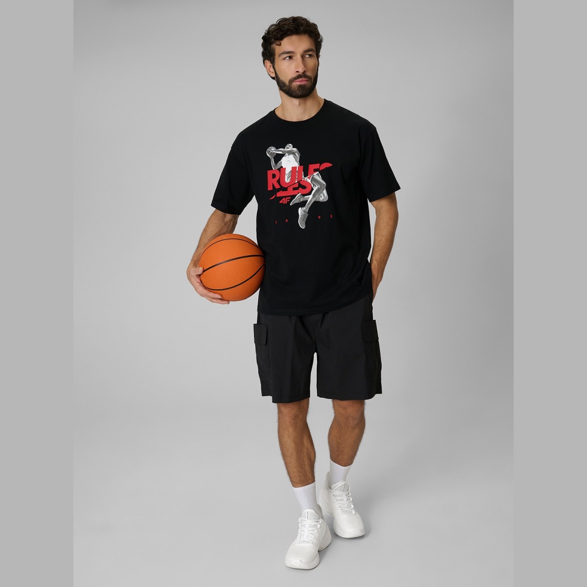 T-shirt loose s potlačou pánsky - čierny · záber 2