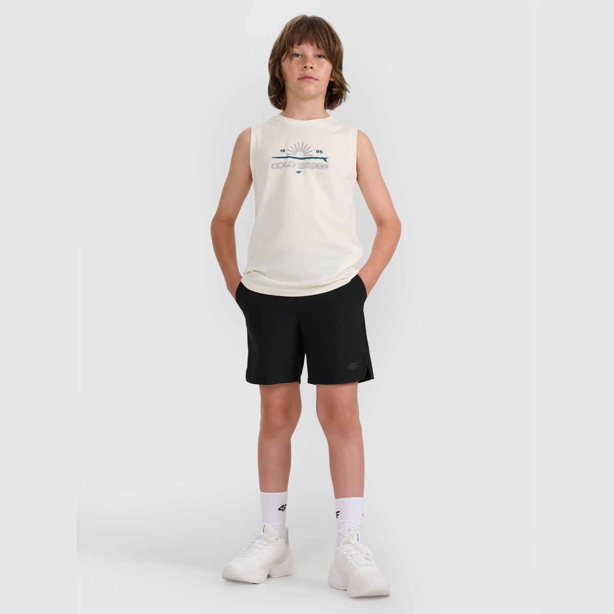 Chlapčenský tank top regular s potlačou - biely · záber 2
