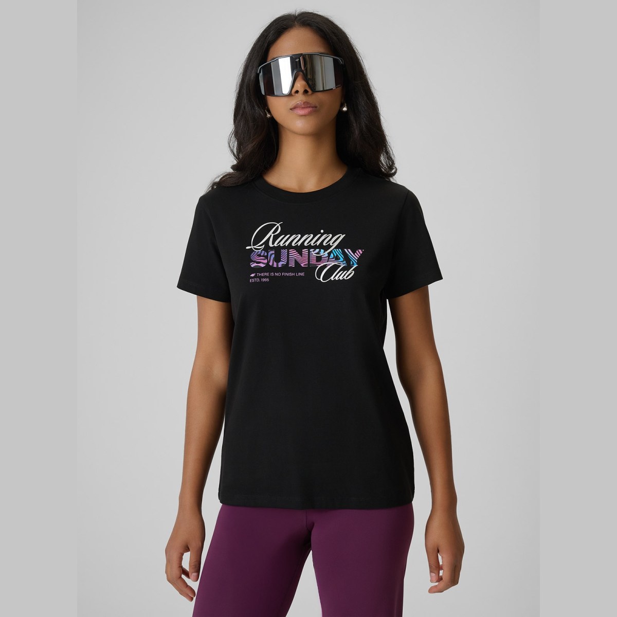 T-shirt regular s potlačou dámsky - čierny · záber 3