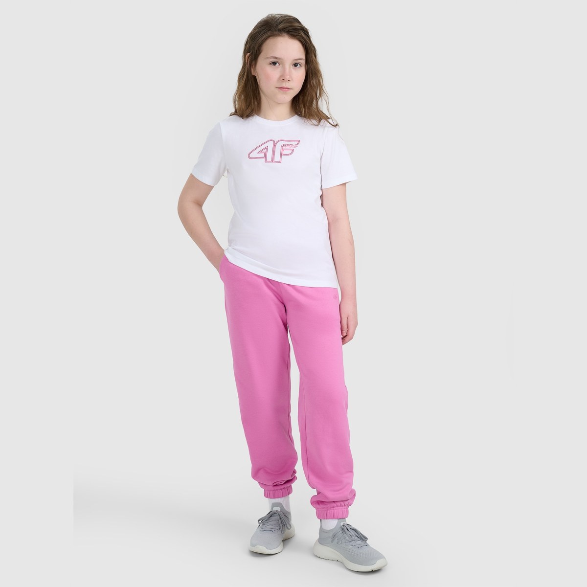 T-shirt regular s potlačou dievčenský - biely · záber 2