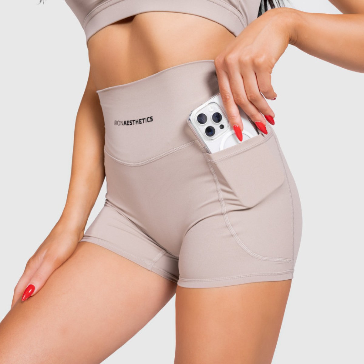 Športové kraťasy Iron Aesthetics Siren, béžové · záber 1