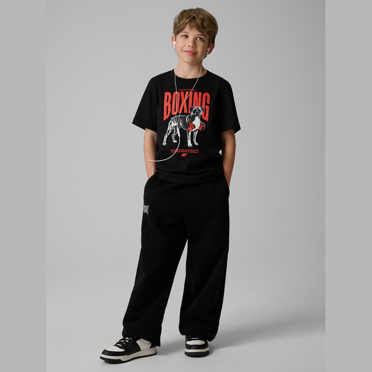 T-shirt regular s potlačou chlapčenský - čierny · záber 6