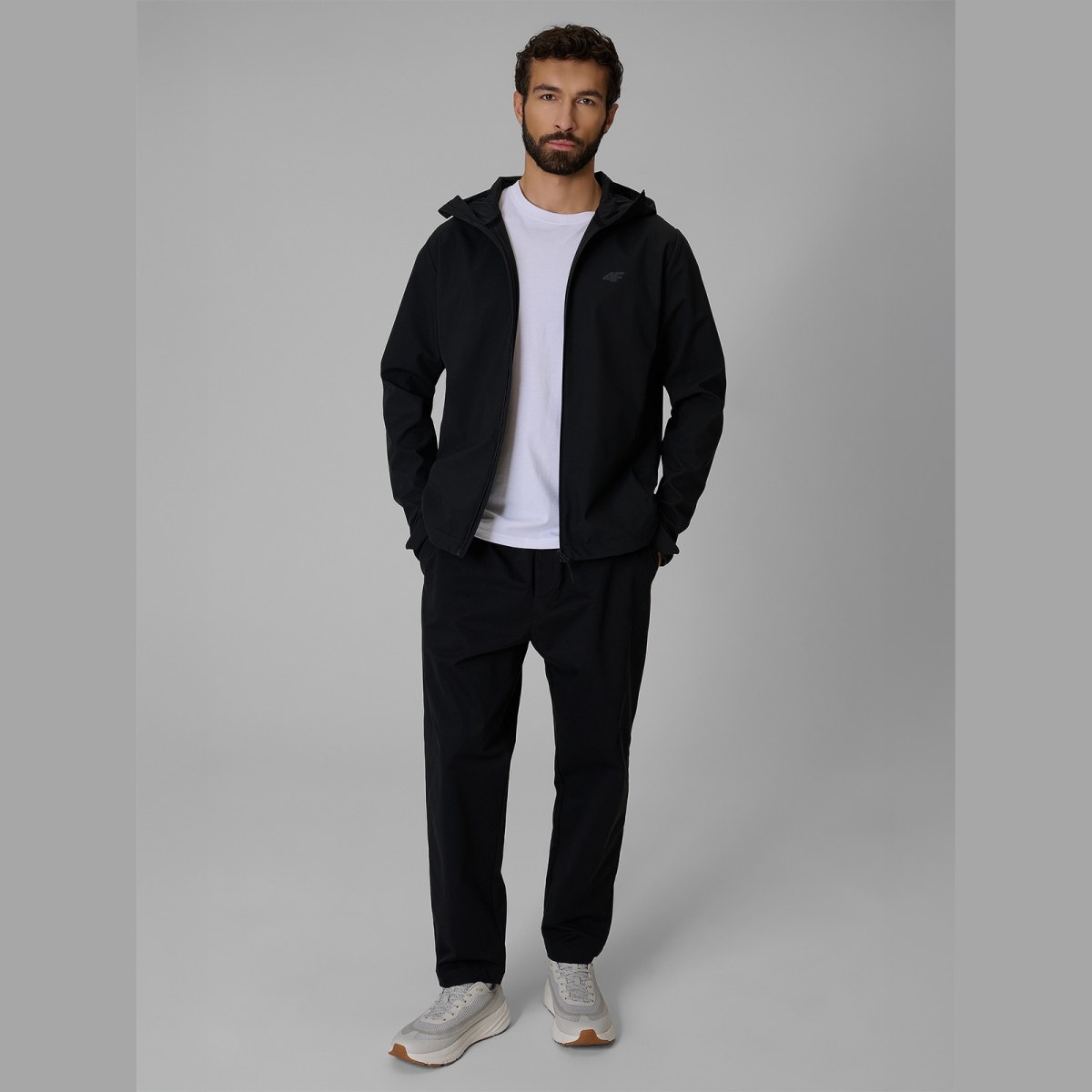 Pánska softshell bunda membrána 5000 - čierna · záber 2