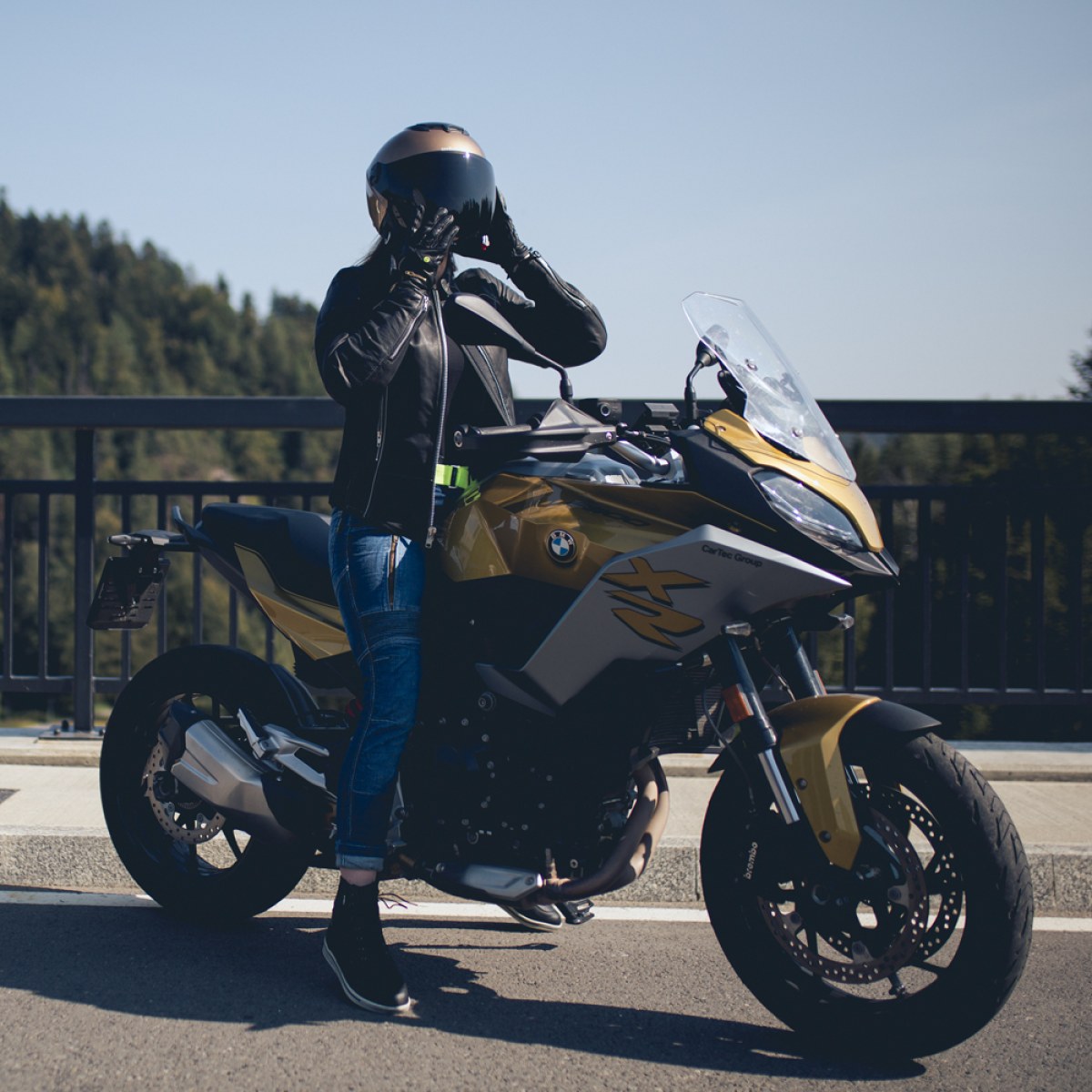 Dámske kožené moto rukavice W-TEC Perchta - Veľkosť: M · záber 5