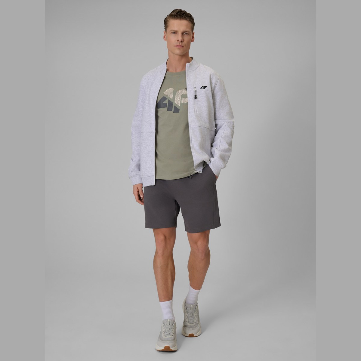 T-shirt regular s potlačou pánsky - khaki · záber 2