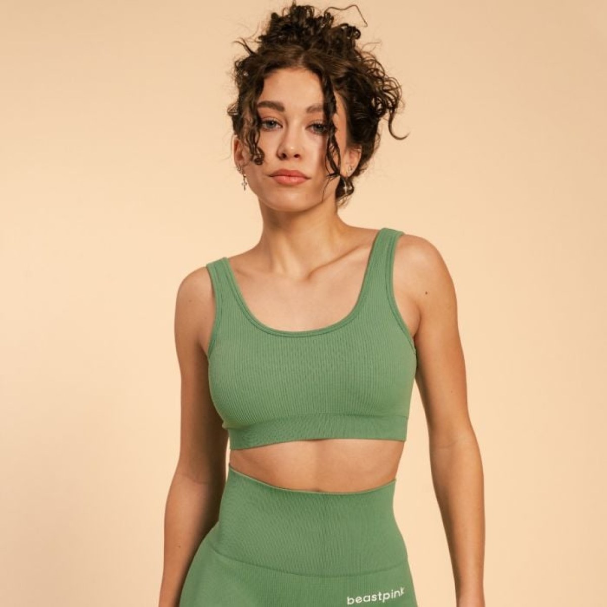 BeastPink Športová podprsenka Bralette Hyper Olivine XSXS · záber 1