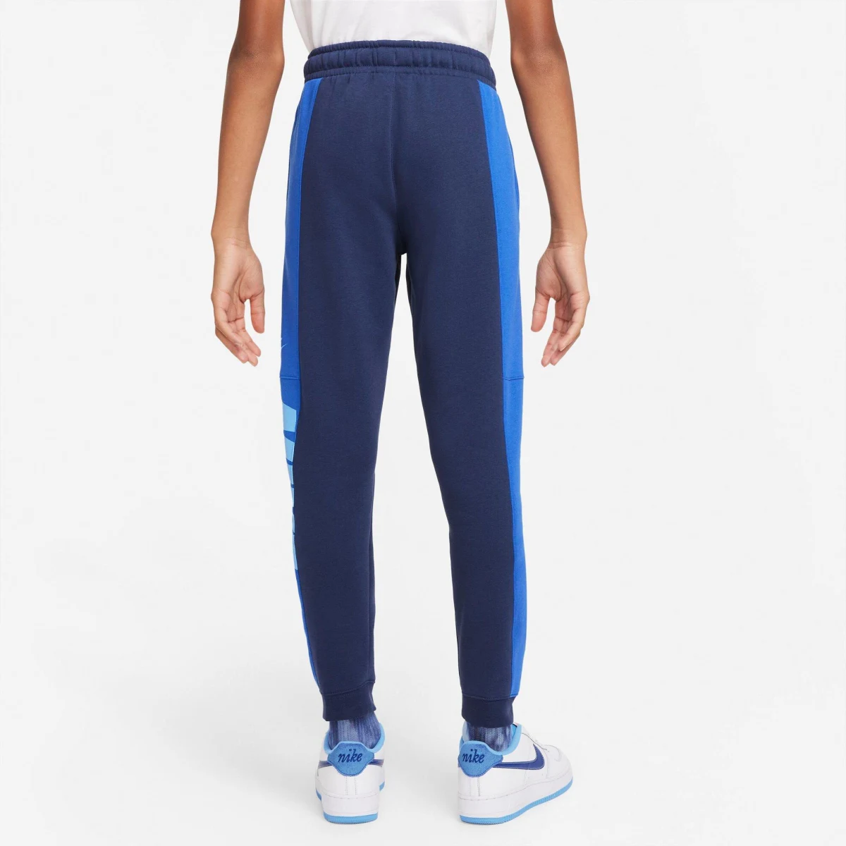 NIKE SPORTSWEAR BOYS JOGGERS - Veľkosť: S · záber 2