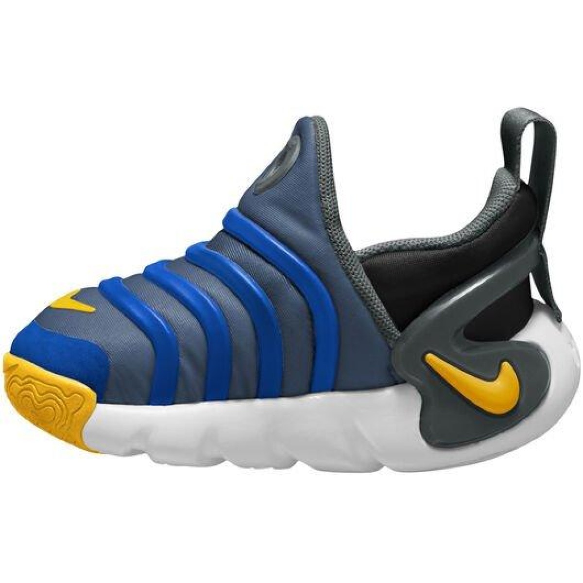 Nike Dynamo Go Baby - Veľkosť: 22 · záber 2