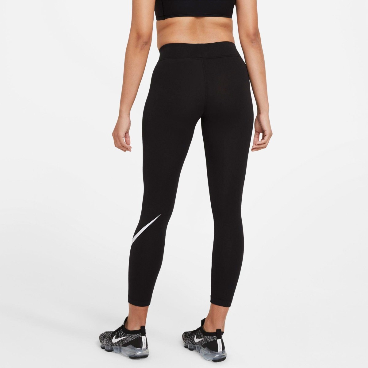 Nike Sportswear Essential W - Veľkosť: S · záber 4