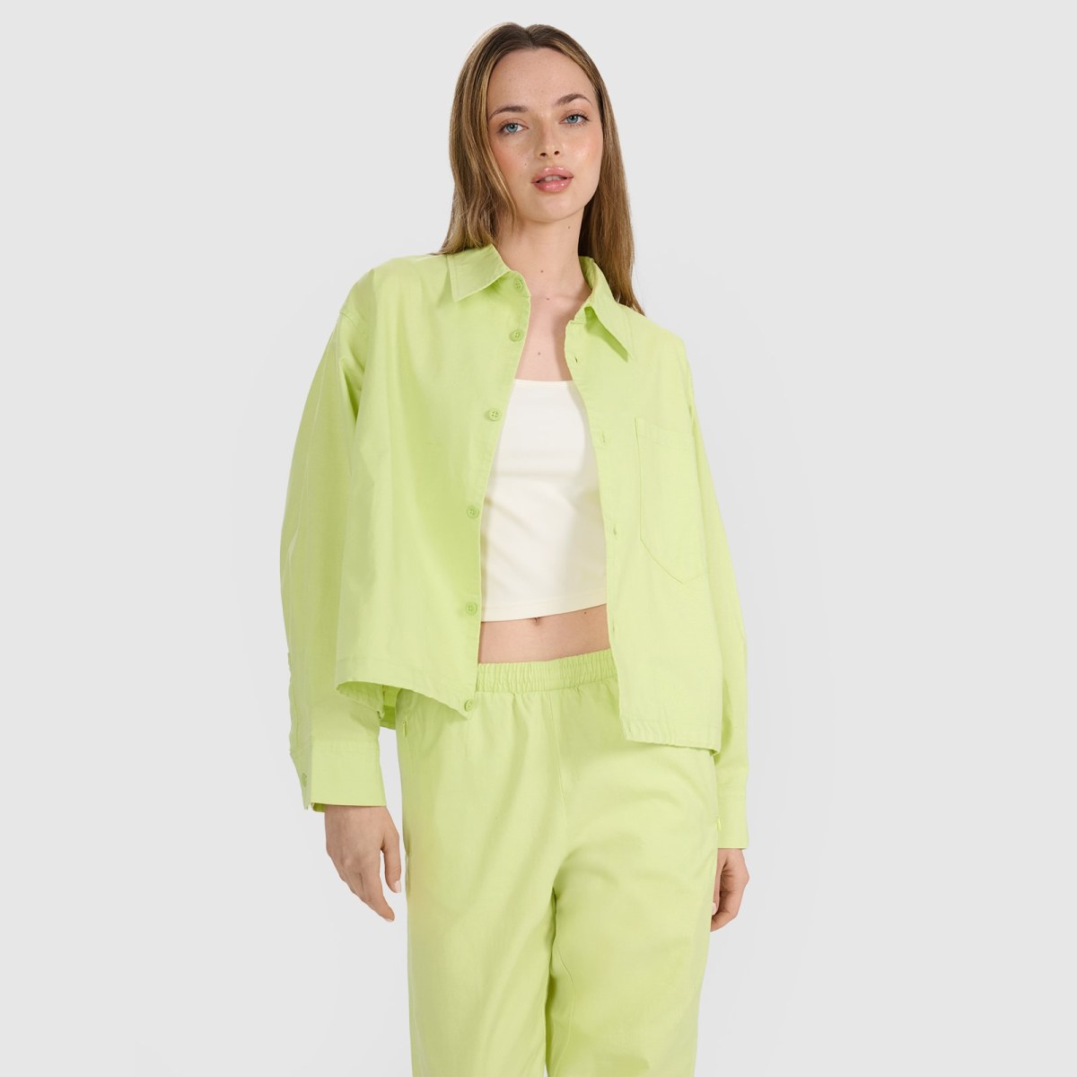 Dámska oversize košeľa s golierom - žltá · záber 1
