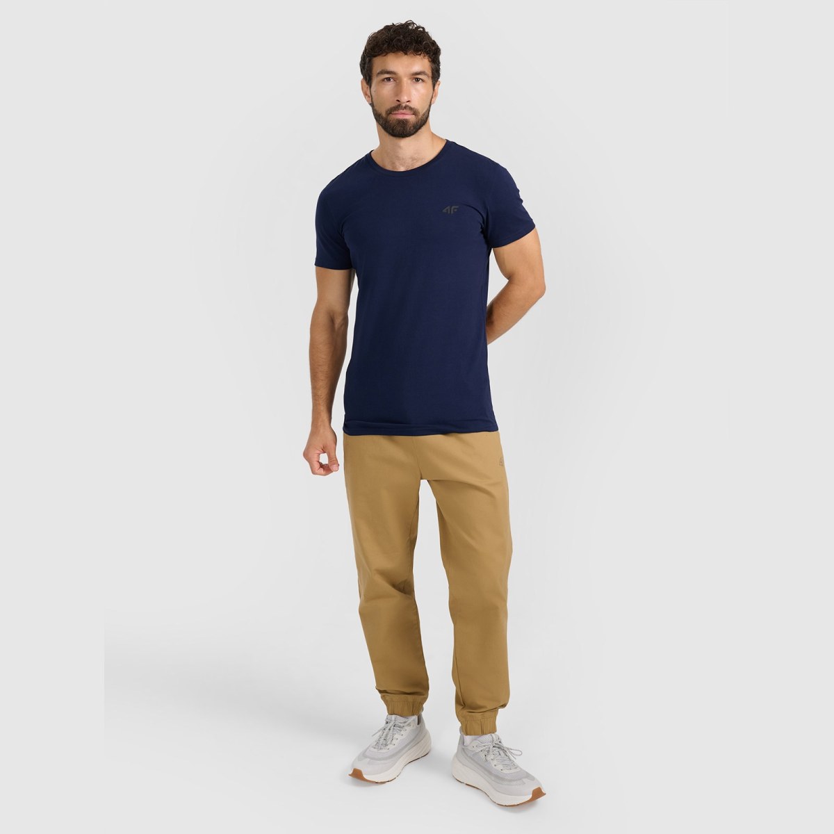 TSHIRT · záber 2