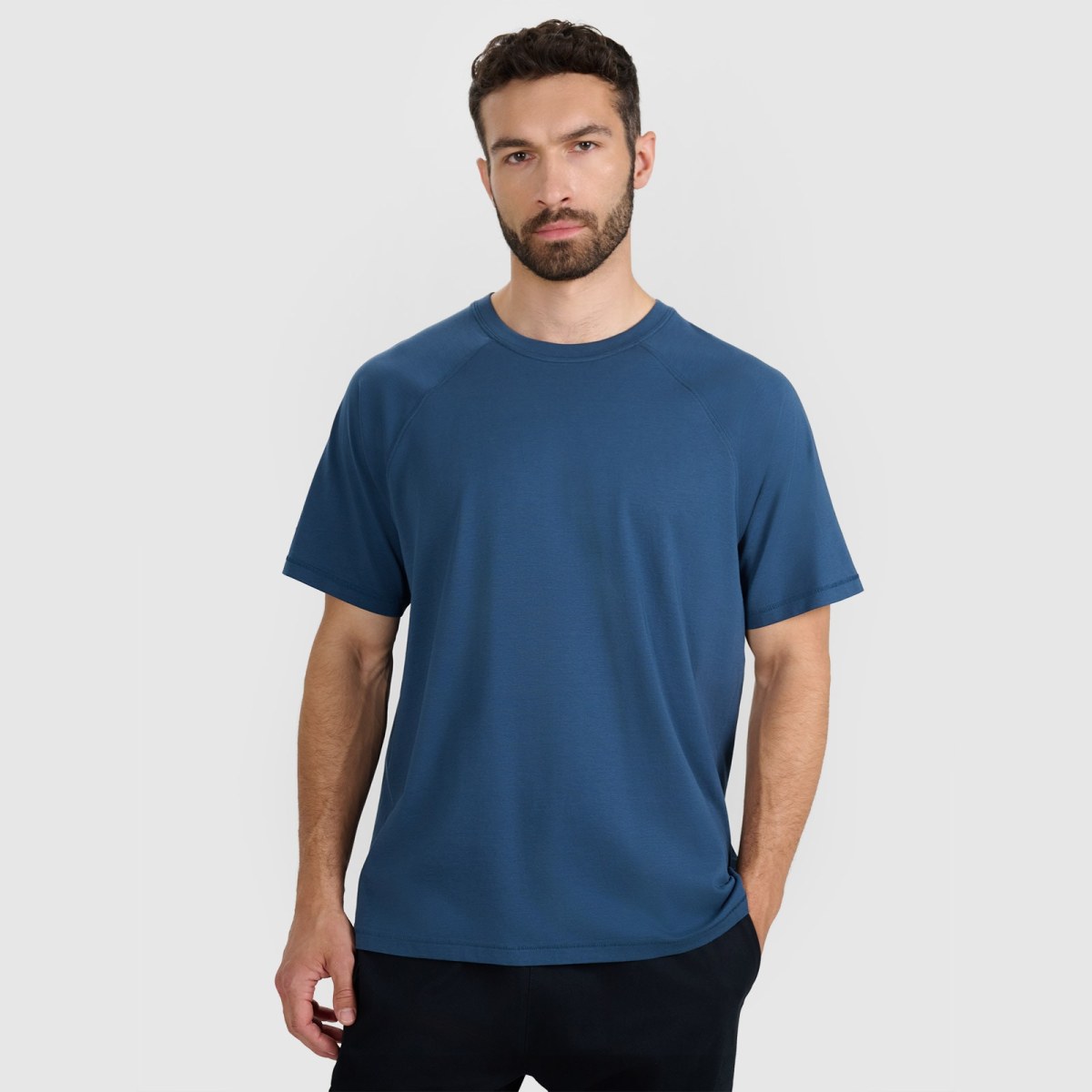 Pánske oversize hladké tričko - tyrkysové · záber 1