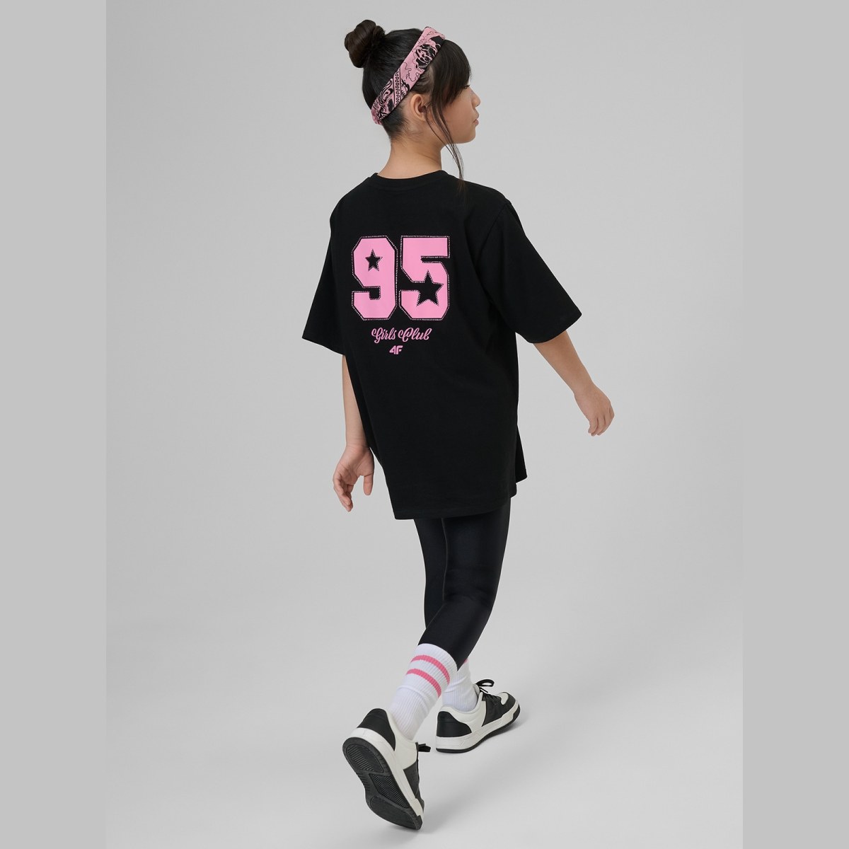 T-shirt loose s potlačou dievčenský - čierny · záber 7