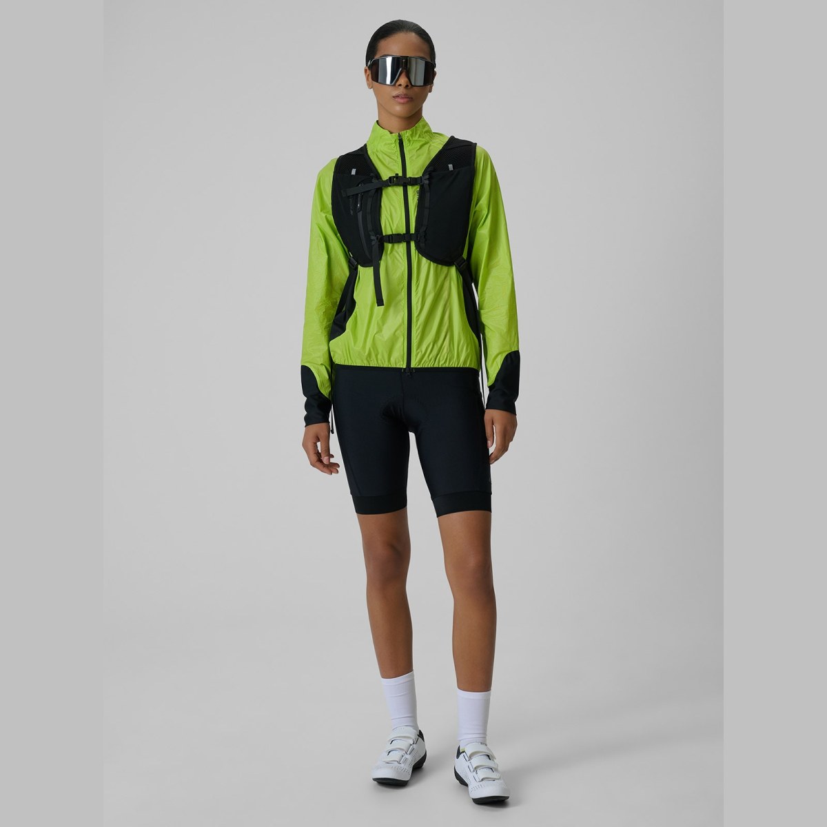 Cyklistický batoh (9 L) - strieborný · záber 2